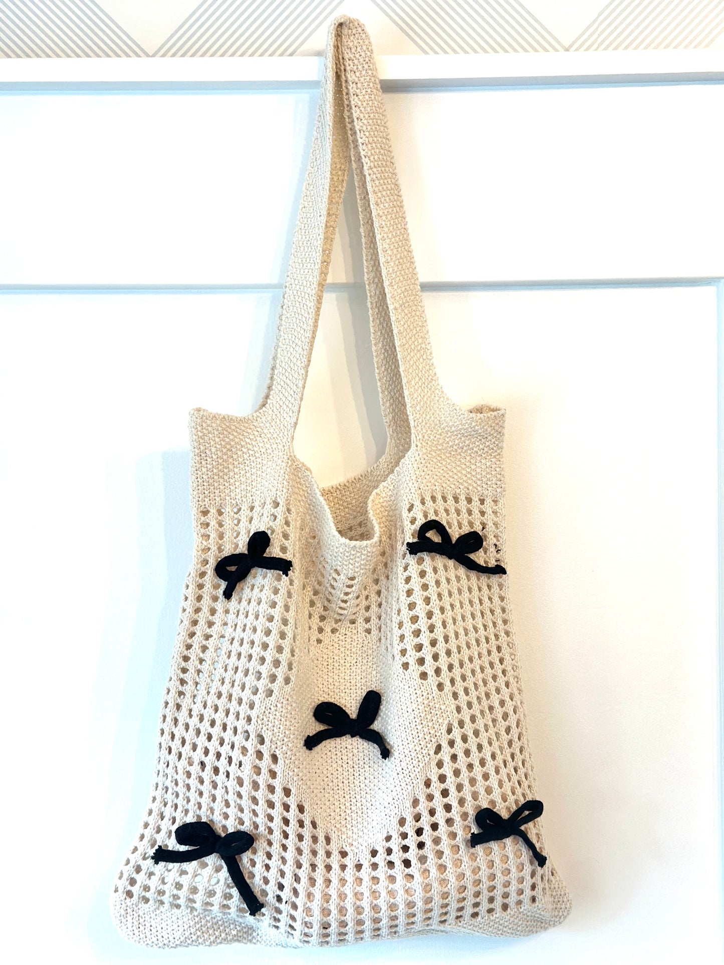 Crochet Bow Tote